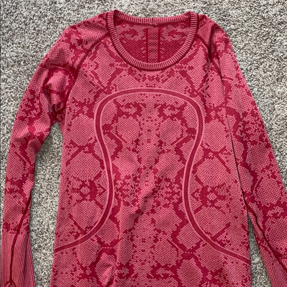 Limited Edition Snake Print Swiftly Tech LS